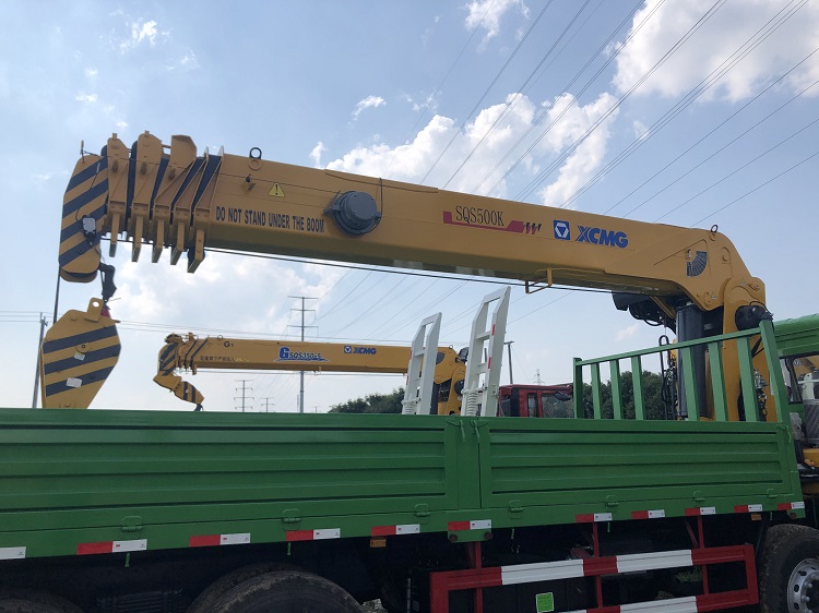 XCMG Hydraulic Truck Mounted Crane XZJ5311JSQB 8*4 Truck Mounted Crane for Sale